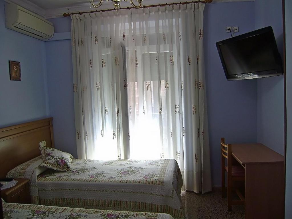 Hostal Miguel Angel Madrid Kamer foto